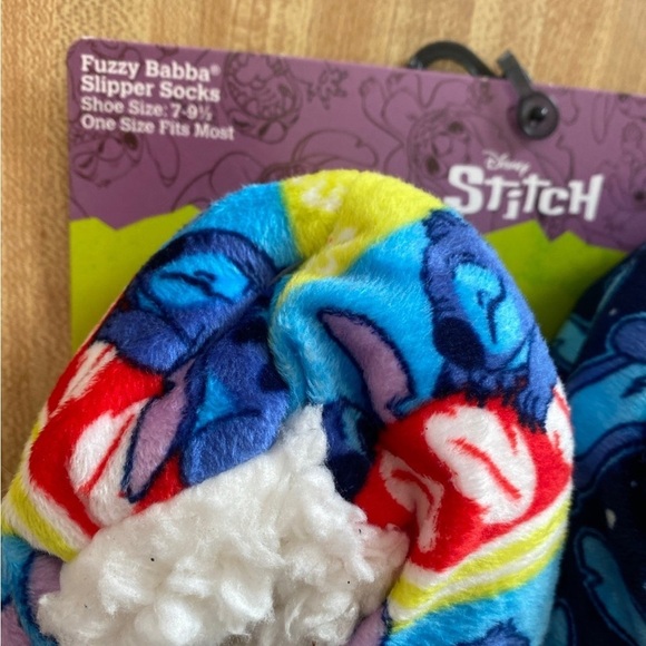 Disney Stitch Fuzzy Babba Slipper Socks  Bundle Of 2 NWT size 7 to 9.5. - Picture 4 of 5